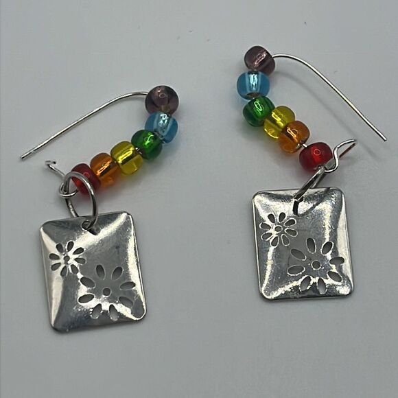 Silver-tone Dangling Rainbow Beaded Floral Charm Earrings- NEW - Picture 8 of 11